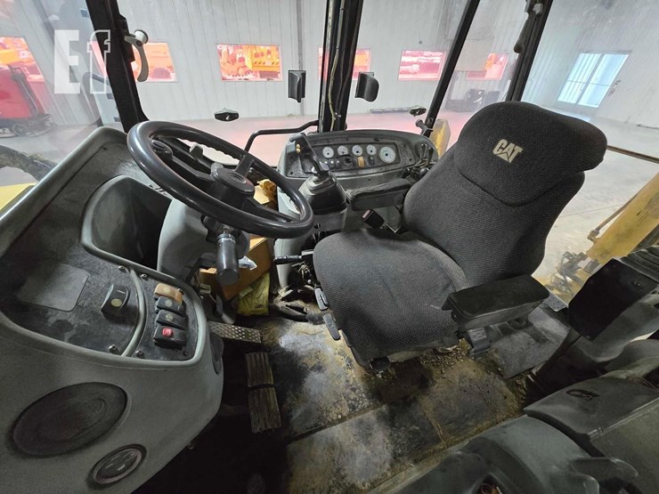 2003-caterpillar-420d-it-image-19