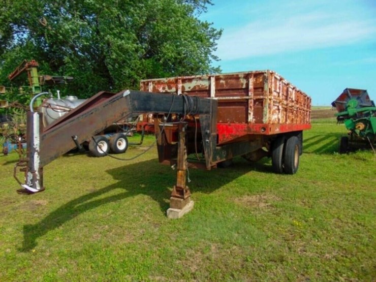 gooseneck-dump-trailer-image-1