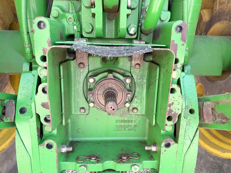 john-deere-200-image-47