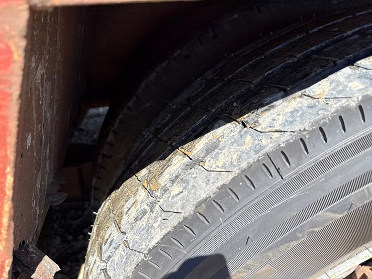 massey-ferguson-8-image-34