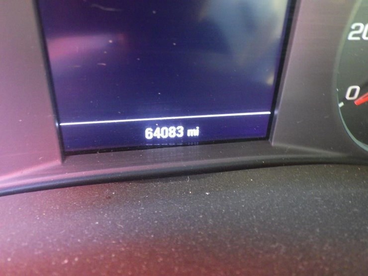 2023-chevrolet-traverse-image-14