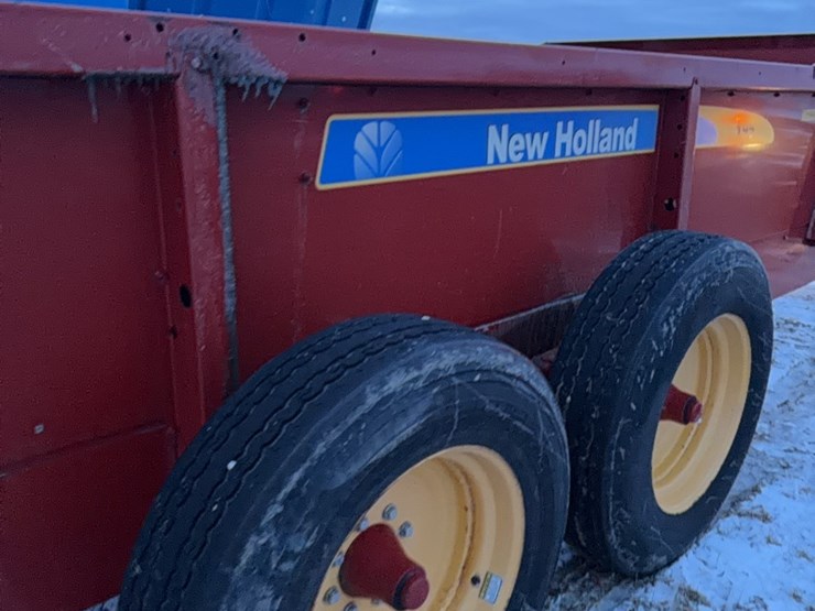 new-holland-195-image-48