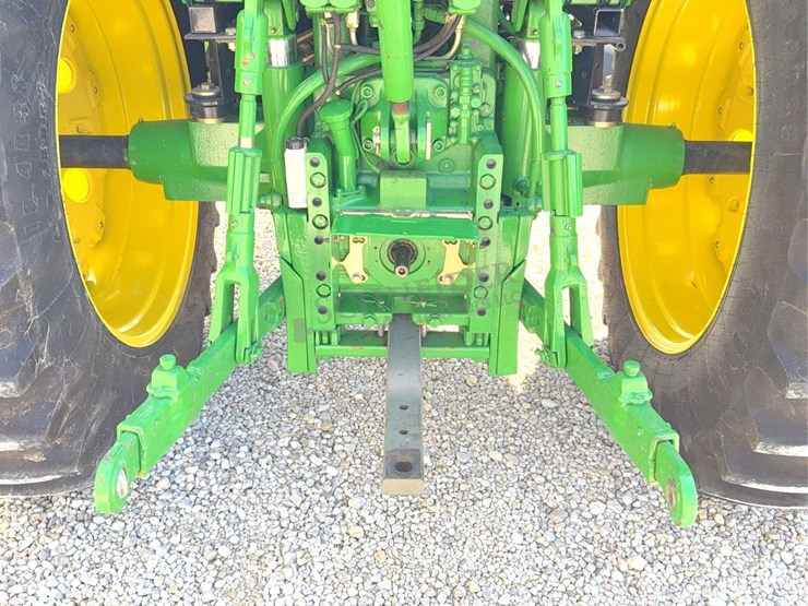 2004-john-deere-7320-image-28