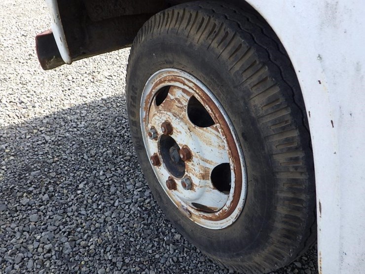 1961-ford-f600-image-11