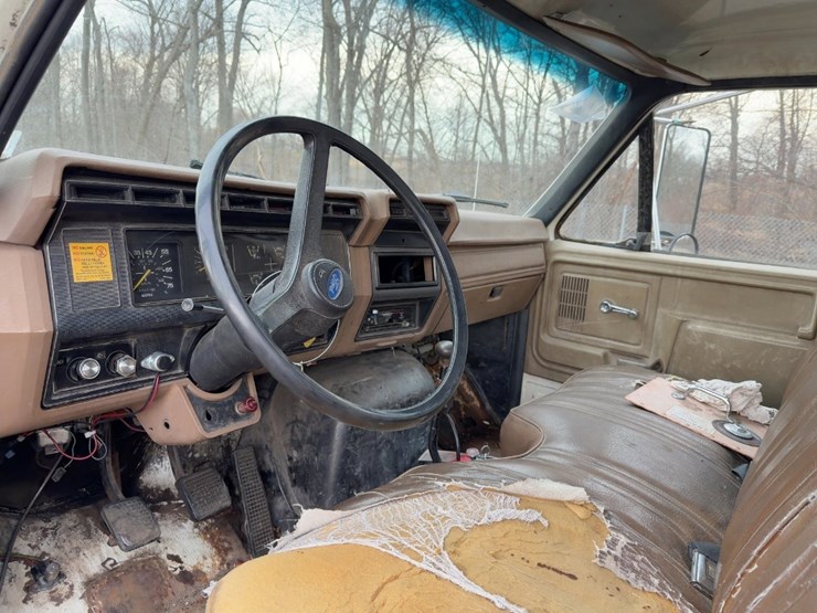 1987-ford-f600-image-17