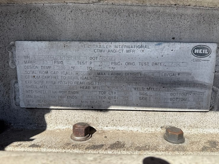 2007-heil-trailer-image-44