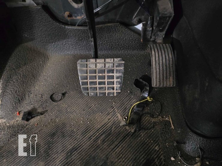 2007-international-durastar-4300-image-13