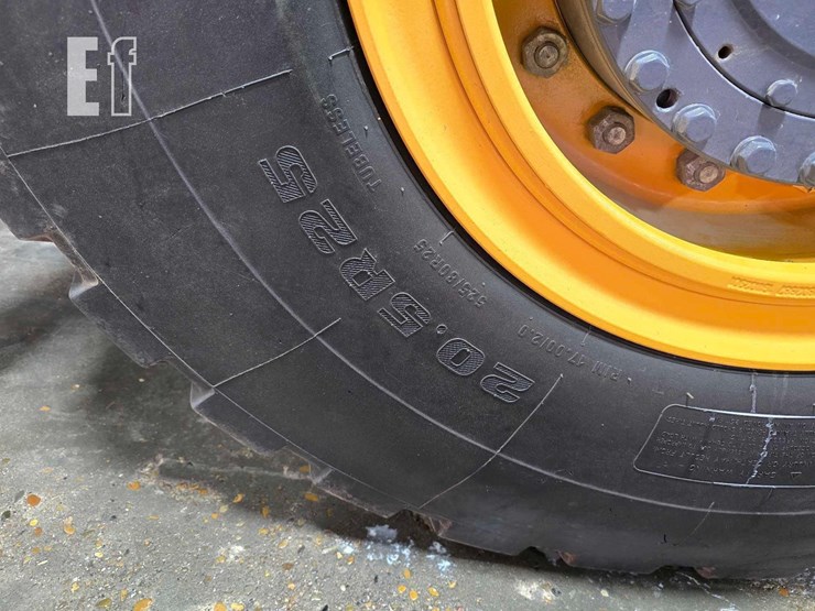 2020-xcmg-xc949-image-30