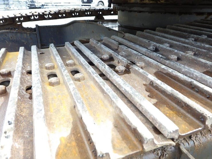 2014-case-cx145c-image-30