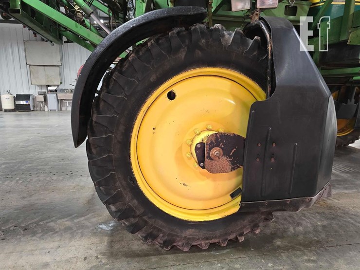 2000-john-deere-4710-image-27