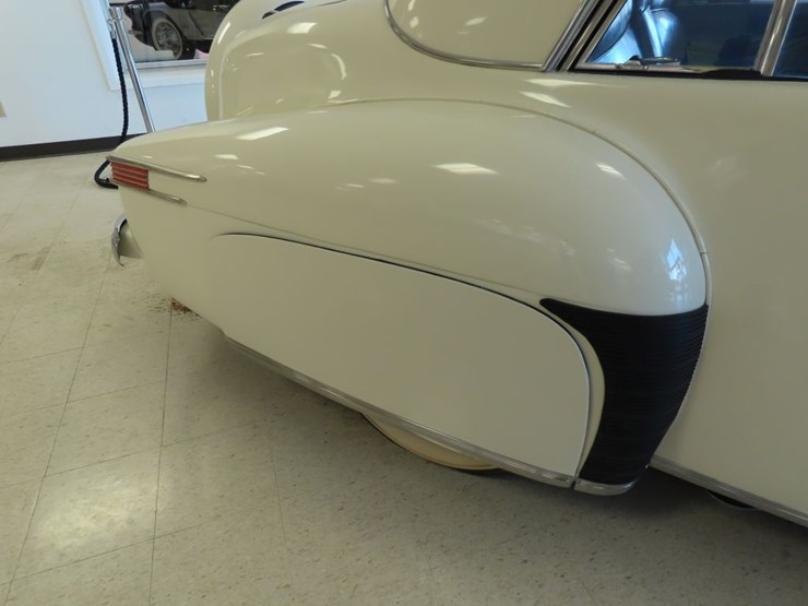 1942-lincoln-continental-coupe-image-33