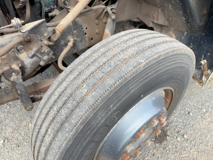 1992-international-4700-image-9