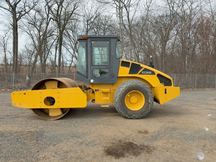 2012-liugong-612h-image-2