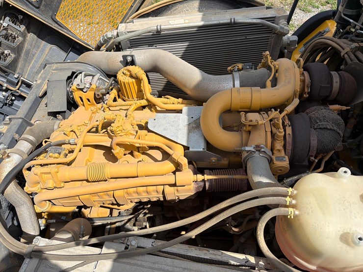 2024-deere-260p-image-14