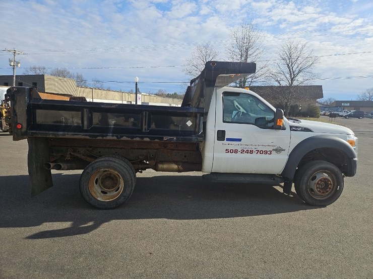 2014-ford-f550-xl-image-6