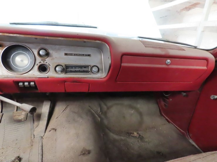 1964-chevrolet-chevelle-300-4dr-sedan-image-11