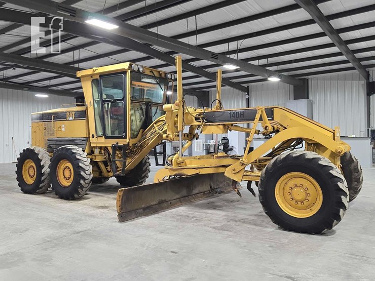 2003-caterpillar-140h-image-2