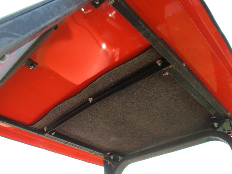 2022-kubota-m6s-111-image-32