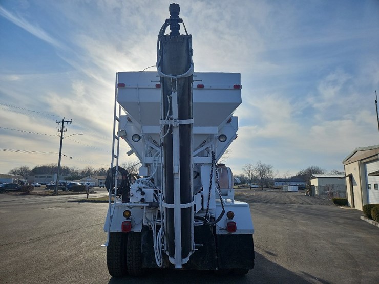 1997-international-2674-image-5