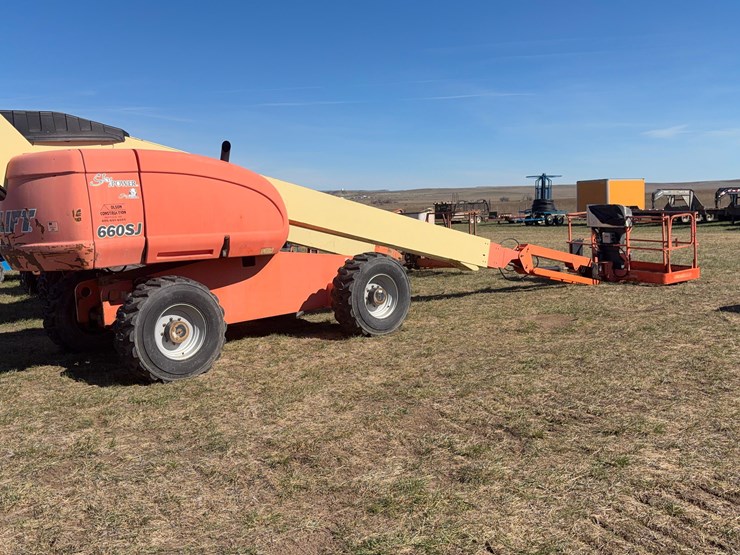 2005-jlg-660sj-image-2