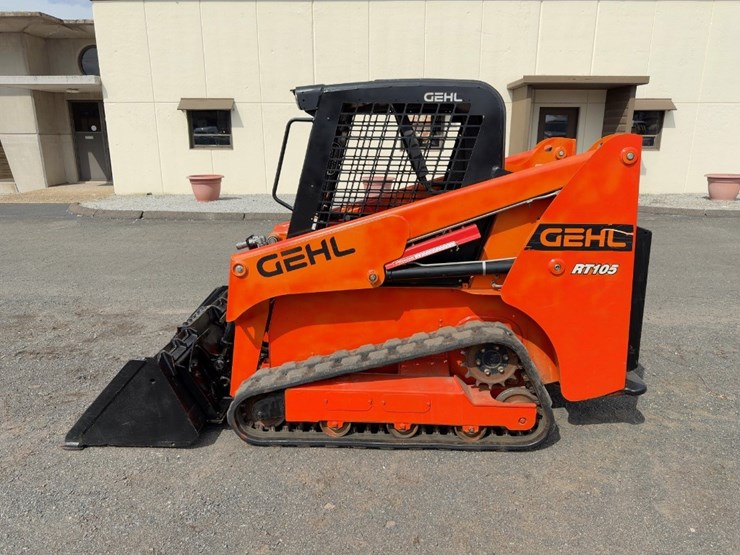 2021-gehl-rt105-image-2