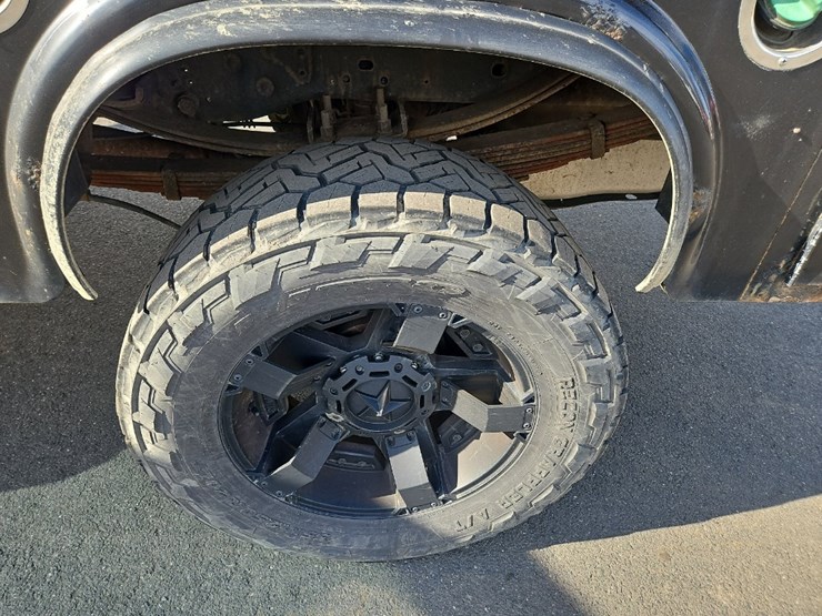 2013-ford-f350-xlt-image-13