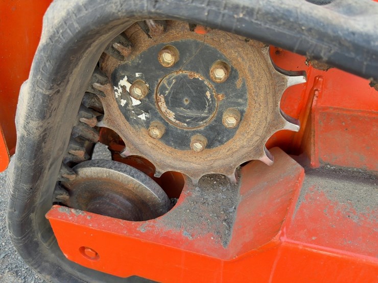 2021-gehl-rt105-image-12