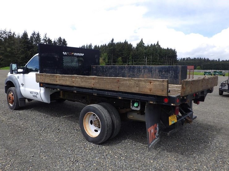 2011-ford-f550-image-7