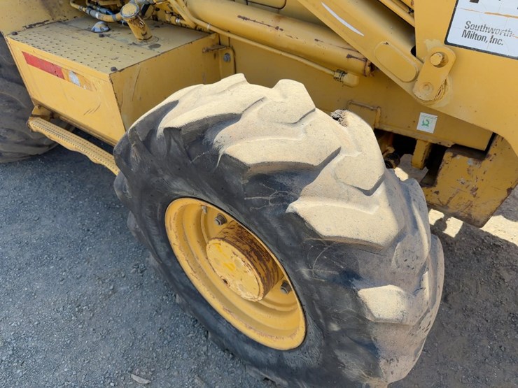 1996-caterpillar-426b-image-12