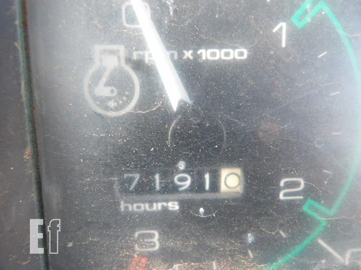 j-i-case-2390-image-14