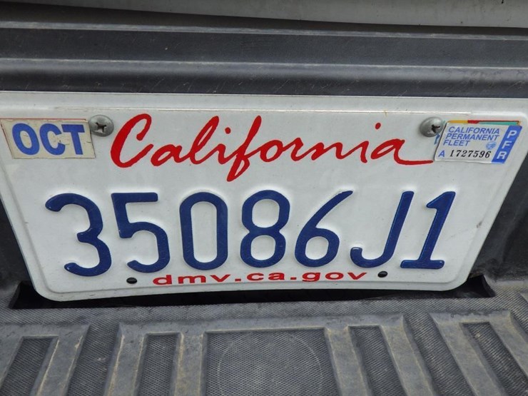 2014-chevrolet-1500-image-17