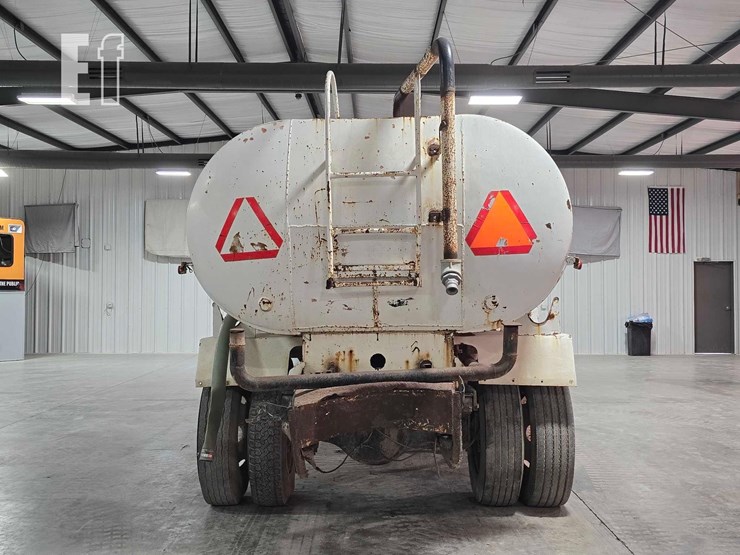 2000-ford-f650-sd-image-8