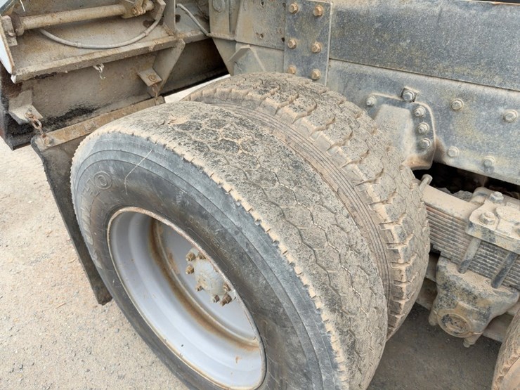 1986-kenworth-c510-image-25