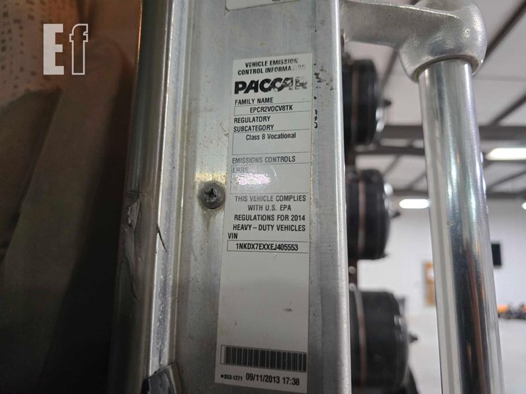 2014-kenworth-t800-image-38