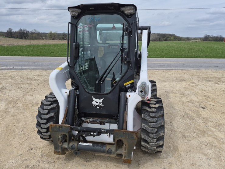2020-bobcat-s76-image-3