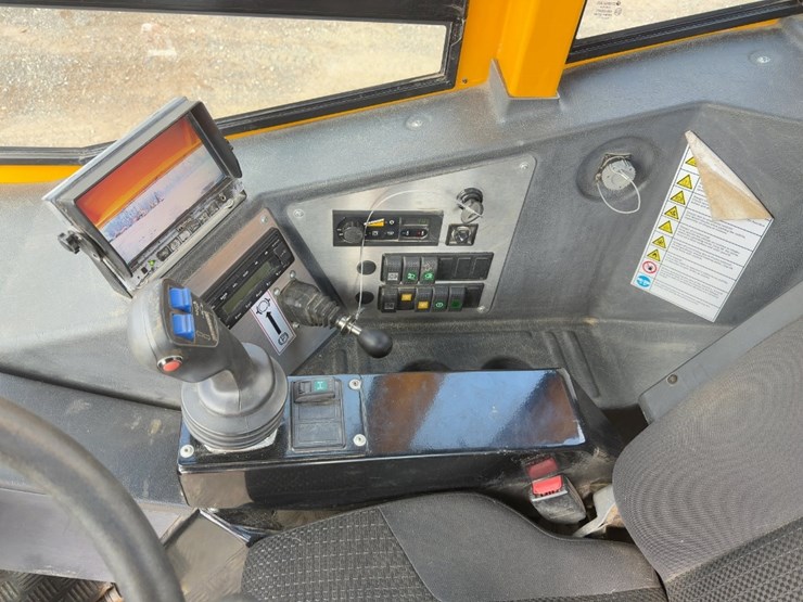 2021-bergmann-c815s-image-28