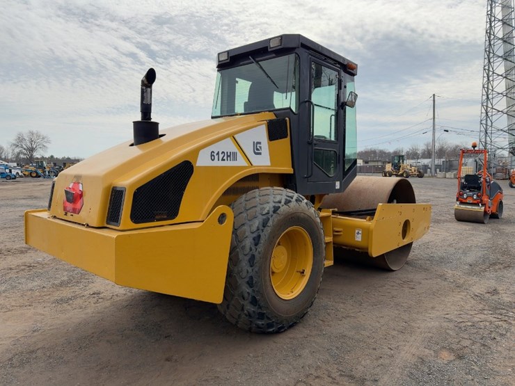 2012-liugong-612h-image-5