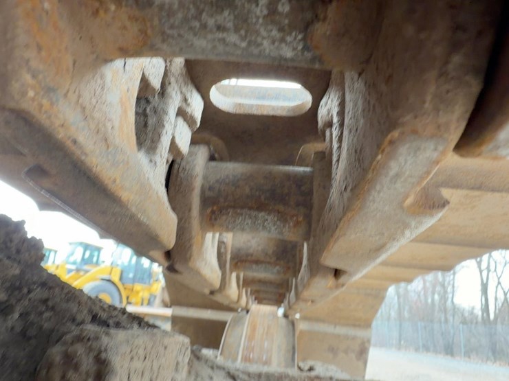 2006-volvo-ec140b-lc-image-22