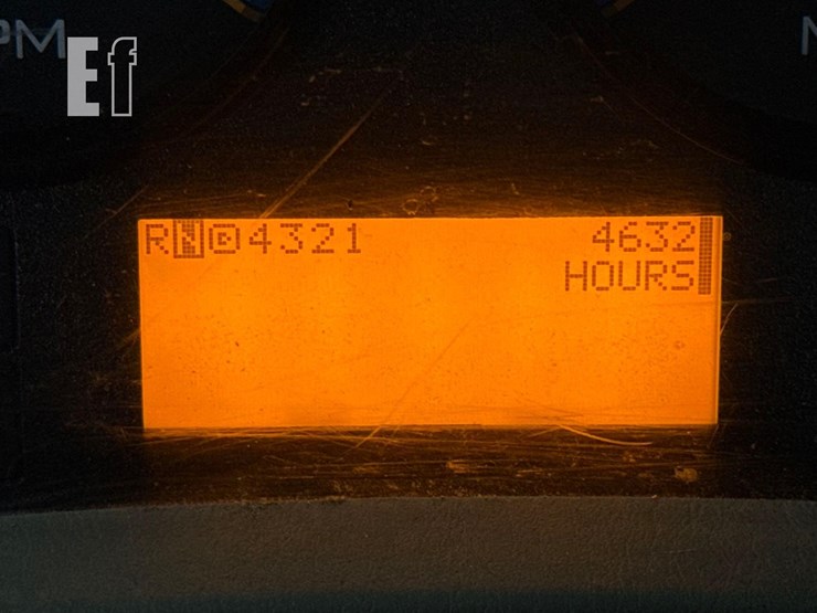 2014-international-durastar-4400-image-18