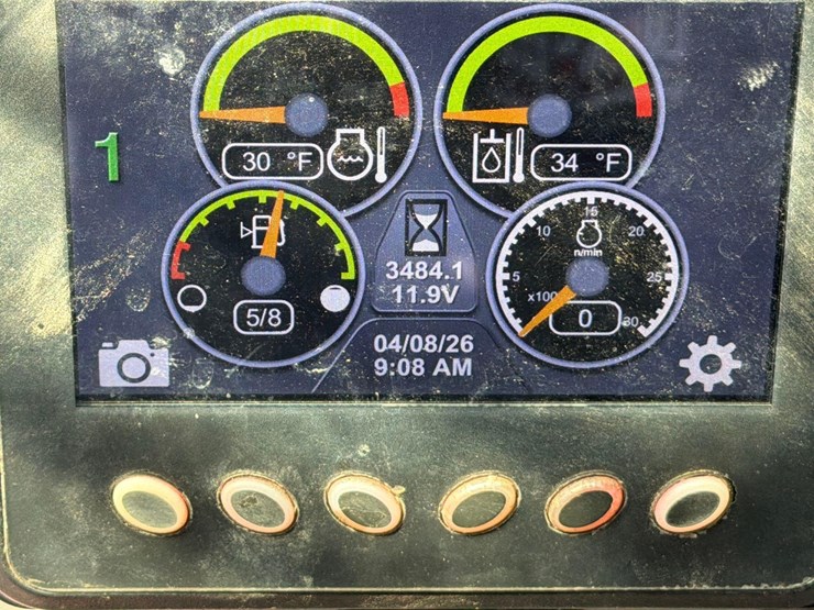 2019-caterpillar-242d-image-23
