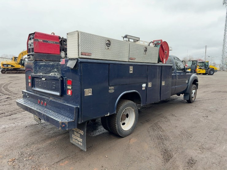 2012-ford-f550-xl-image-5