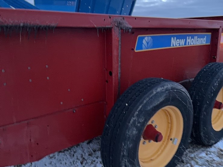 new-holland-195-image-46