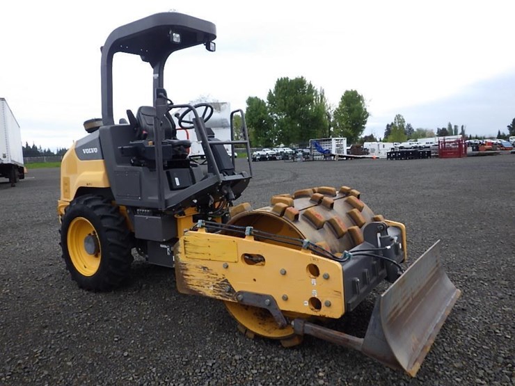 2019-volvo-sd45b-image-3