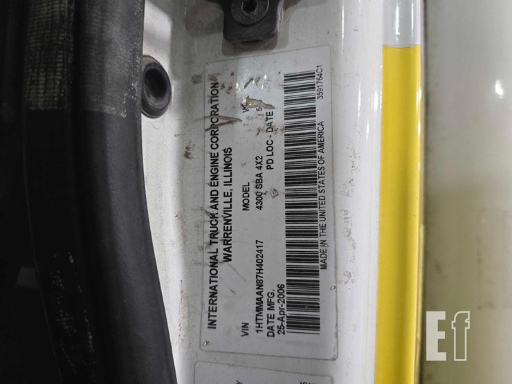 2007-international-durastar-4300-image-26