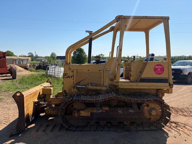 1987-caterpillar-d3b-image-10