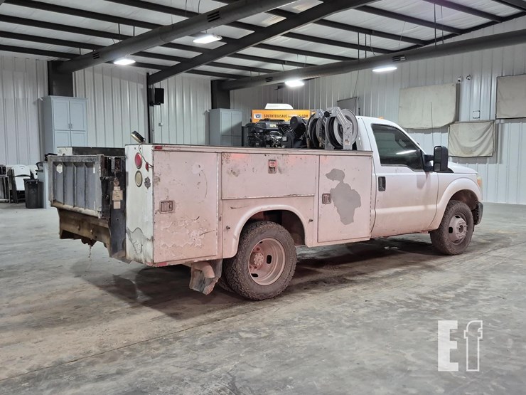 2012-ford-f350-sd-image-3