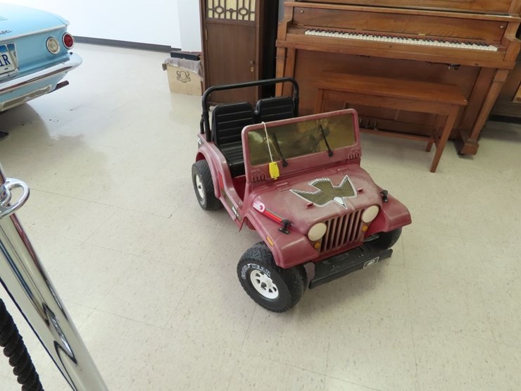 power-wheels-jeep-image-2