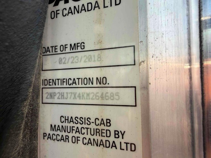 2019-peterbilt-337-image-39