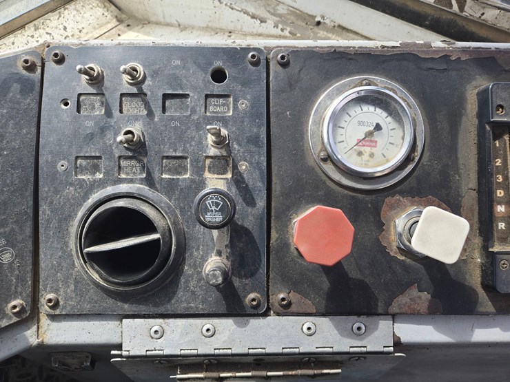 caterpillar-3116-image-44