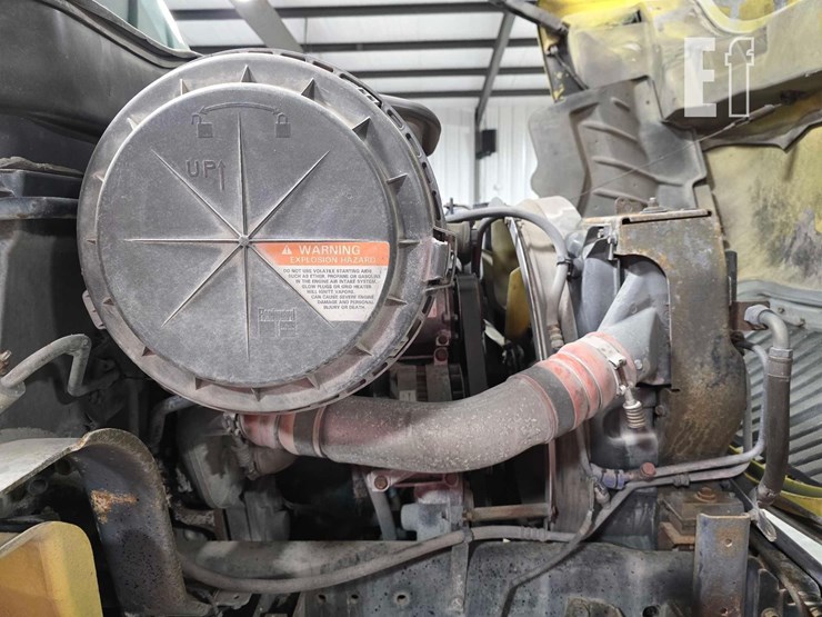 2007-international-durastar-4300-image-20